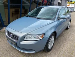 Grijs Gebruikt 2009 Volvo S40 Kinetic Sedan | € 9.945
