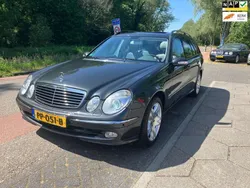 Grijs Gebruikt 2004 Mercedes E500 Elegance Stationwagen | € 9.950 (Eerlijke prijs)
