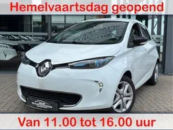 Wit, andere lak Gebruikt 2018 Renault Zoe Intens Hatchback | € 7.950 (Super prijs)