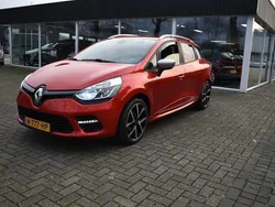 Rood Gebruikt 2014 Renault Clio GrandTour GT Stationwagen | € 9.975 (Eerlijke prijs)