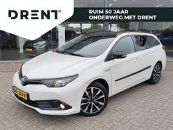 Wit Gebruikt 2018 Toyota Auris Edition Stationwagen | € 17.195 (Eerlijke prijs)