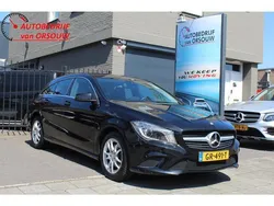 Zwart, metallic lak Gebruikt 2015 Mercedes CLA200 Shooting Brake Edition Stationwagen | € 14.950 (Eerlijke prijs)