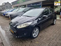 Zwart Gebruikt 2015 Ford Fiesta Titanium Hatchback | € 7.450 (Eerlijke prijs)