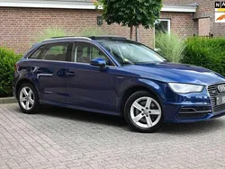 Blauw Gebruikt 2015 Audi A3 Sportback e-tron Ambition Sedan | € 13.400 (Eerlijke prijs)