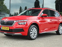 Rood, metallic lak Gebruikt 2020 Skoda Kamiq Business Line SUV | € 15.750 (Eerlijke prijs)
