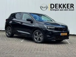 Zwart Gebruikt 2023 Opel Grandland X Ultimate SUV | € 31.950 (Iets duurder)