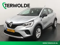 Grijs Gebruikt 2022 Renault Captur Zen SUV | € 19.795 (Eerlijke prijs)