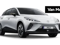 Wit Nieuw 2025 MG MG4 EV Hatchback | € 27.450 (Goede deal)