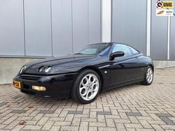 Zwart Gebruikt 2001 Alfa Romeo GTV Coupé | € 12.950