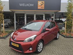 Rood Gebruikt 2012 Toyota Yaris Hatchback | € 9.395 (Eerlijke prijs)