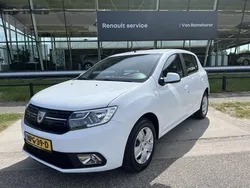 Wit Gebruikt 2019 Dacia Sandero Lauréate Hatchback | € 8.750 (Eerlijke prijs)