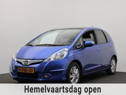 Blauw, metallic lak Gebruikt 2013 Honda Jazz Elegance Hatchback | € 10.400 (Eerlijke prijs)