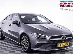 Grijs Gebruikt 2020 Mercedes CLA200 Business Sedan | € 27.900 (Super prijs)
