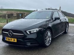 Zwart Gebruikt 2020 Mercedes A250 AMG line Sedan | € 25.900 (Eerlijke prijs)