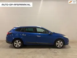 Blauw, metallic lak Gebruikt 2009 Renault Mégane GrandTour Dynamique Stationwagen | € 2.611 (Goede deal)