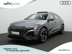Grijs Gebruikt 2023 Audi Q8 S-Line SUV | € 57.900