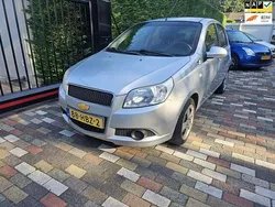 Grijs Gebruikt 2009 Chevrolet Aveo LS Hatchback | € 2.950 (Eerlijke prijs)