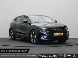 Zwart Gebruikt 2024 Renault Mégane Evolution Hatchback | € 29.440 (Super prijs)