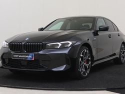 Zwart Nieuw 2025 BMW 330e Comfort Edition Sedan | € 74.490 (Iets duurder)