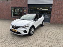 Wit Gebruikt 2021 Renault Captur Business SUV | € 15.950 (Eerlijke prijs)