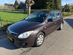 Bruin Gebruikt 2008 Hyundai i30 Active Hatchback | € 2.099 (Goede deal)