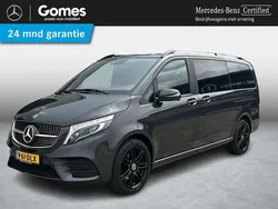 Grijs Gebruikt 2022 Mercedes V220 MPV | € 54.950 (Duur)