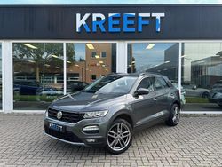 Grijs Gebruikt 2020 VW T-Roc Sport SUV | € 23.950 (Goede deal)