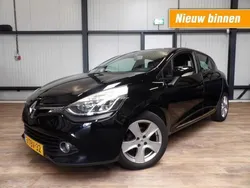 Zwart Gebruikt 2014 Renault Clio IV Hatchback | € 5.490 (Eerlijke prijs)