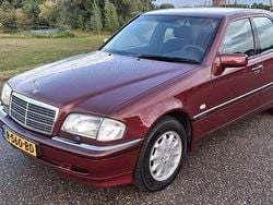 Rood Gebruikt 2000 Mercedes C240 Elegance Sedan | € 8.950