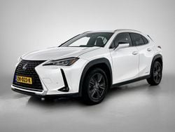 Wit Gebruikt 2019 Lexus UX Luxury Line SUV | € 28.950 (Iets duurder)