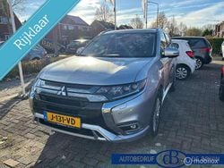 Grijs Gebruikt 2020 Mitsubishi Outlander P-HEV Intense SUV | € 21.950 (Goede deal)