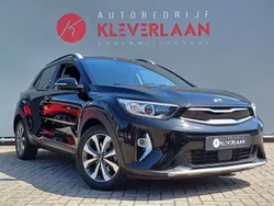Zwart Gebruikt 2021 Kia Stonic SUV | € 18.950 (Eerlijke prijs)