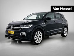 Zwart Gebruikt 2020 VW T-Cross Beats SUV | € 23.900 (Eerlijke prijs)