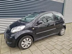 Zwart Gebruikt 2011 Citroën C1 SELECTION Hatchback | € 2.949 (Eerlijke prijs)