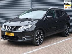 Zwart, metallic lak Gebruikt 2016 Nissan Qashqai 360º SUV | € 12.495 (Eerlijke prijs)