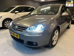 Grijs Gebruikt 2005 VW Golf IV Hatchback | € 2.950 (Eerlijke prijs)