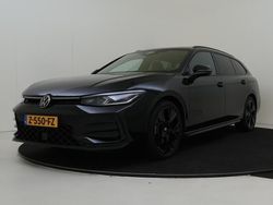 Zwart Gebruikt 2024 VW Passat Business Stationwagen | € 37.950