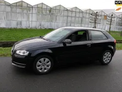Zwart, metallic lak Gebruikt 2012 Audi A3 Attraction Hatchback | € 9.450 (Eerlijke prijs)