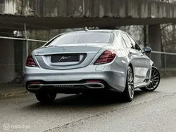 Grijs, metallic lak Gebruikt 2019 Mercedes S560 AMG line Sedan | € 48.945 (Super prijs)
