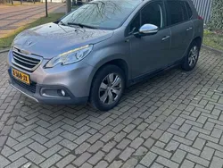 Grijs Gebruikt 2015 Peugeot 2008 Allure SUV | € 7.800 (Goede deal)