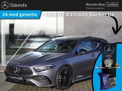 Grijs Gebruikt 2024 Mercedes A180 AMG Line Premium Plus Hatchback | € 45.245
