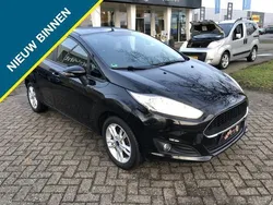 Zwart Gebruikt 2017 Ford Fiesta Titanium Hatchback | € 8.499 (Eerlijke prijs)