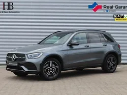 Grijs Gebruikt 2020 Mercedes GLC200 AMG SUV | € 42.845 (Eerlijke prijs)