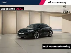 Zwart Nieuw 2025 Audi A3 S-Line Sedan | € 56.990