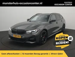 Grijs Gebruikt 2021 BMW 330 Executive Stationwagen | € 31.750 (Eerlijke prijs)