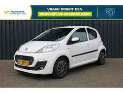 Wit Gebruikt 2014 Peugeot 107 Active Hatchback | € 6.640 (Iets duurder)