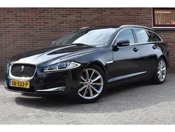 Zwart Gebruikt 2015 Jaguar XF S Sedan | € 11.949