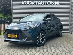 Blauw Gebruikt 2024 Toyota Matrix SUV | € 33.400