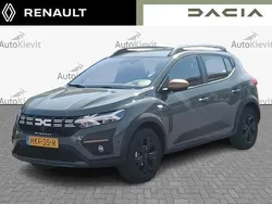 Grijs Gebruikt 2025 Dacia Sandero Extreme Hatchback | € 23.450 (Iets duurder)