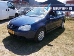 Blauw Gebruikt 2005 VW Golf IV Hatchback | € 2.495 (Iets duurder)
